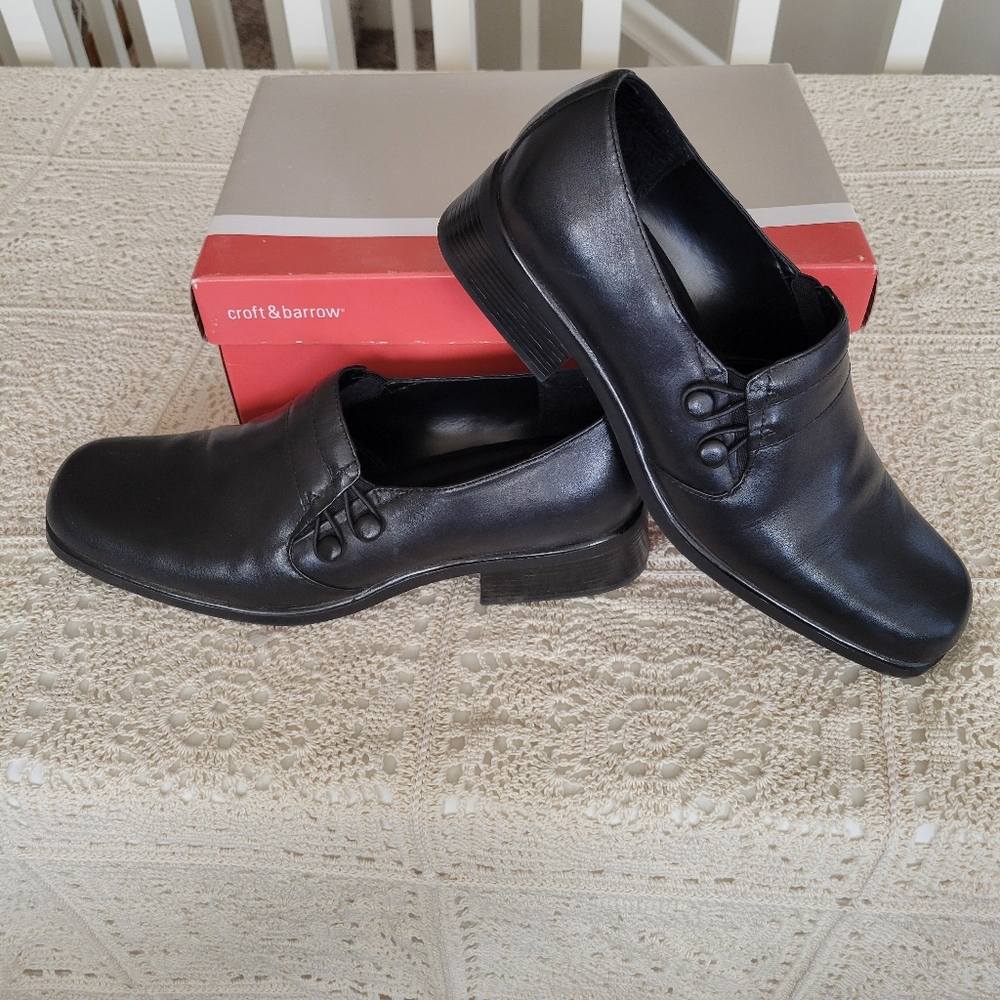 Croft & Barrow Women's Black Leather Loafers